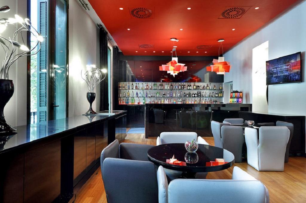 Hotel Bcn Design برشلونة المظهر الخارجي الصورة The lounge at the airport