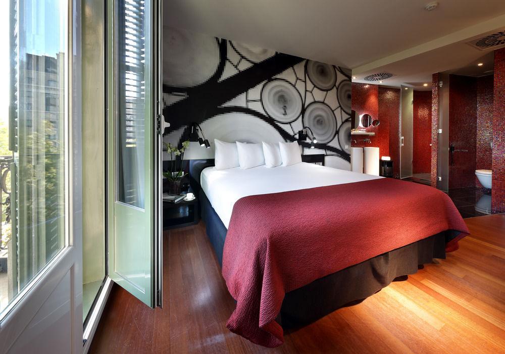 Hotel Bcn Design برشلونة المظهر الخارجي الصورة A room at the hotel